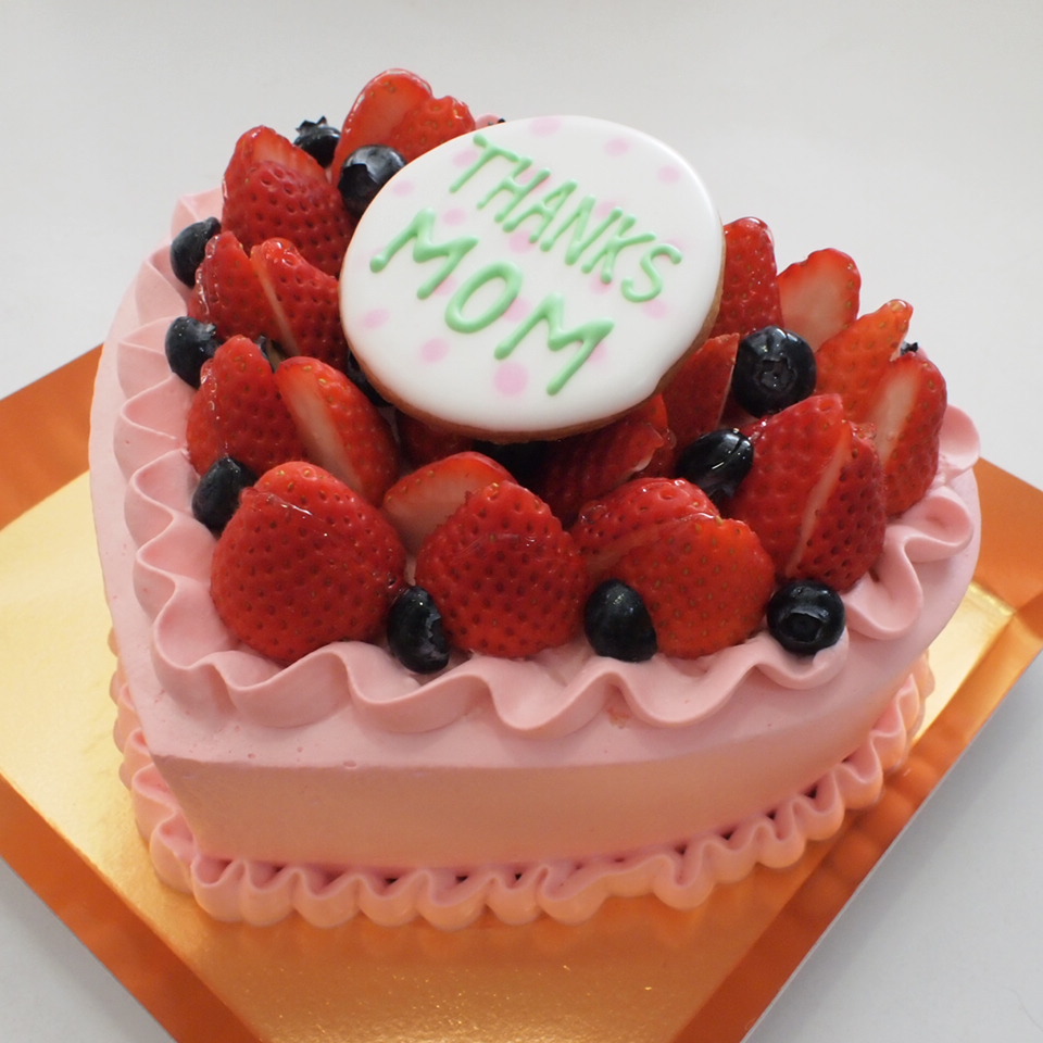母の日ケーキ 誕生日 バースデーケーキ キャラクターケーキ 沖縄那覇市のスイーツ専門店 コートドール